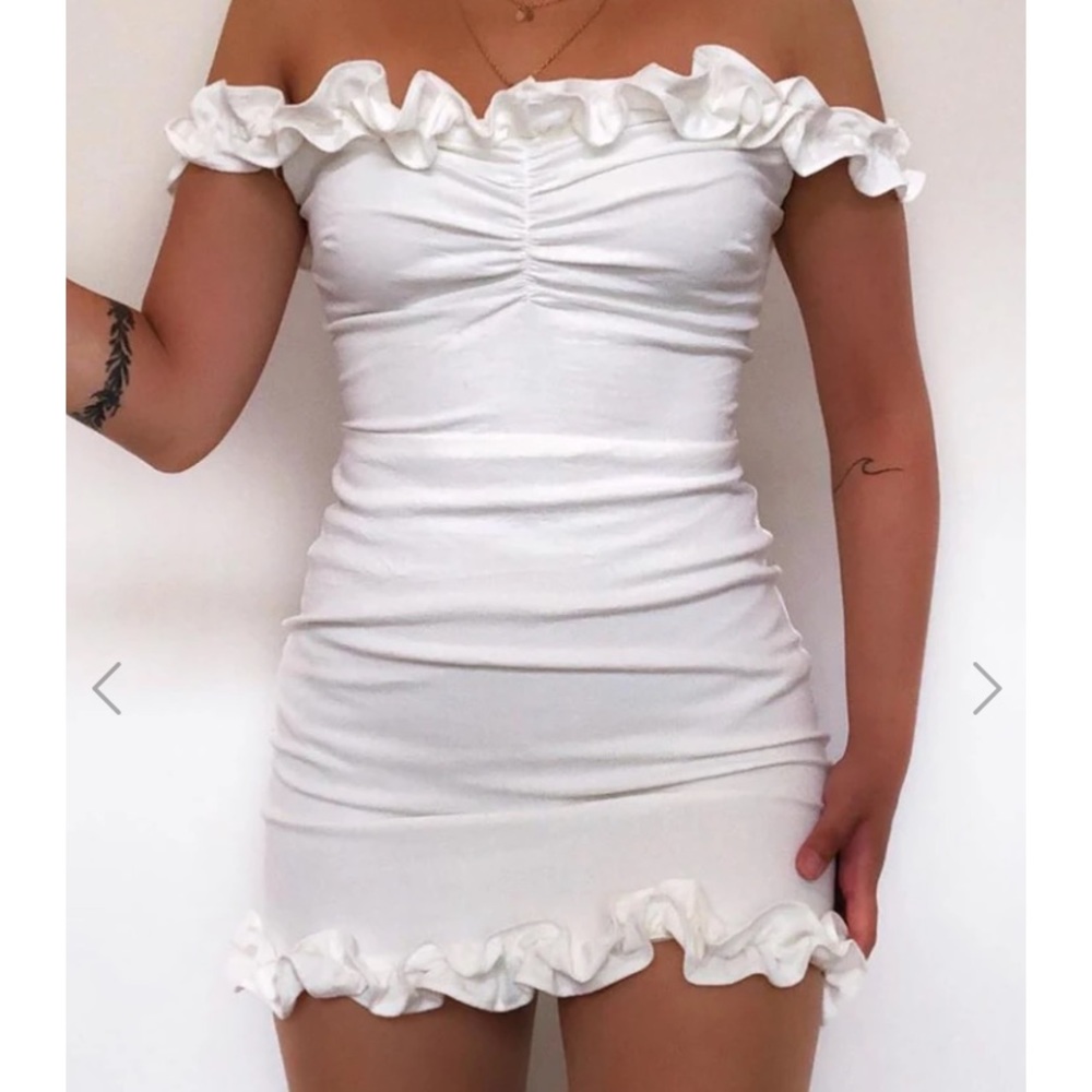 Fashion Nova - MADELINE OFF SHOULDER MINI DRESS